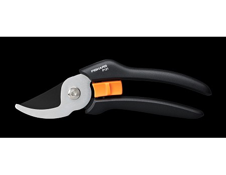 1057160 Nůžky zahradní dvoučepelové Solid P121